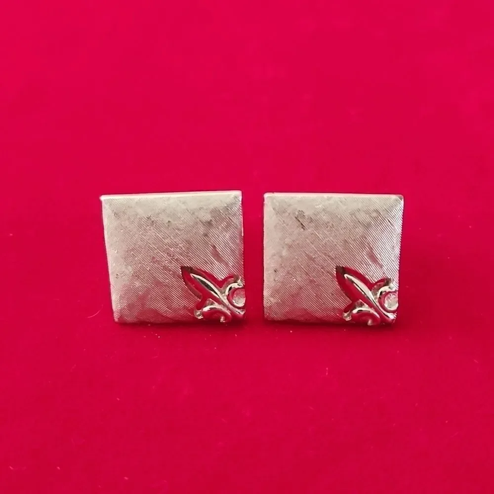 Vintage Signed Swank Fleur-de-lis Sterling Silver Plated Cufflinks